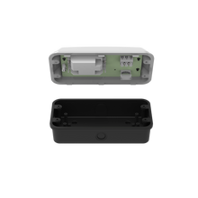 Load image into Gallery viewer, Dual Power 8/12W IP65 Bulkhead Black